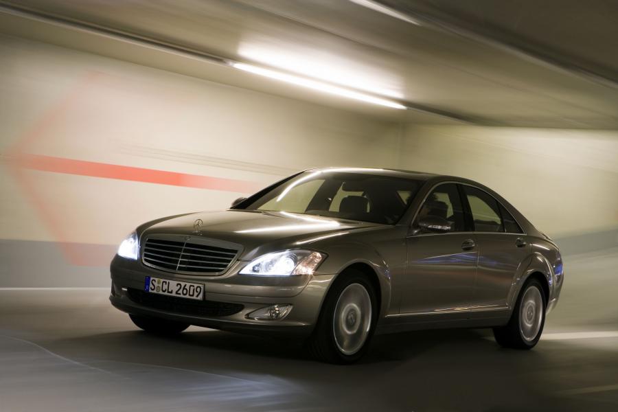  Mercedes-Benz S-Class 2007 года  (фото 46 из 414)